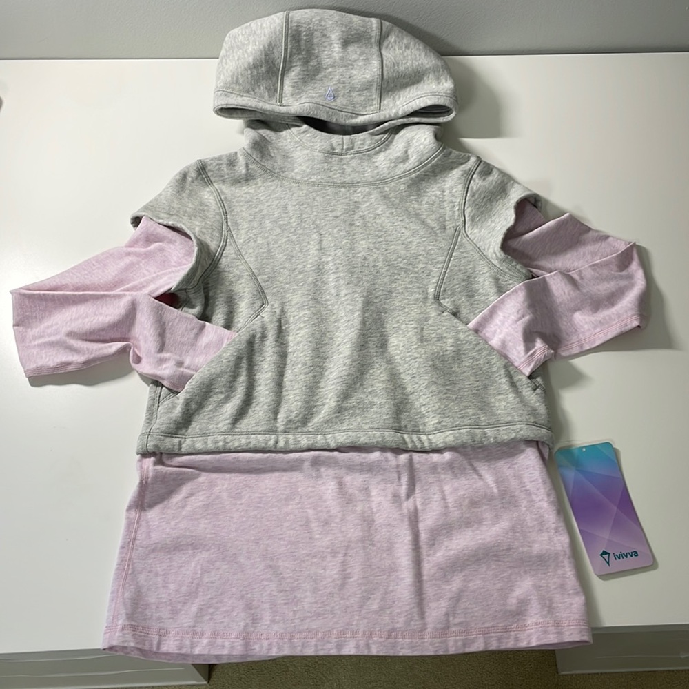 Ivivva NWT Sweatshirt/Hoodie size 14 Gray/Pink
